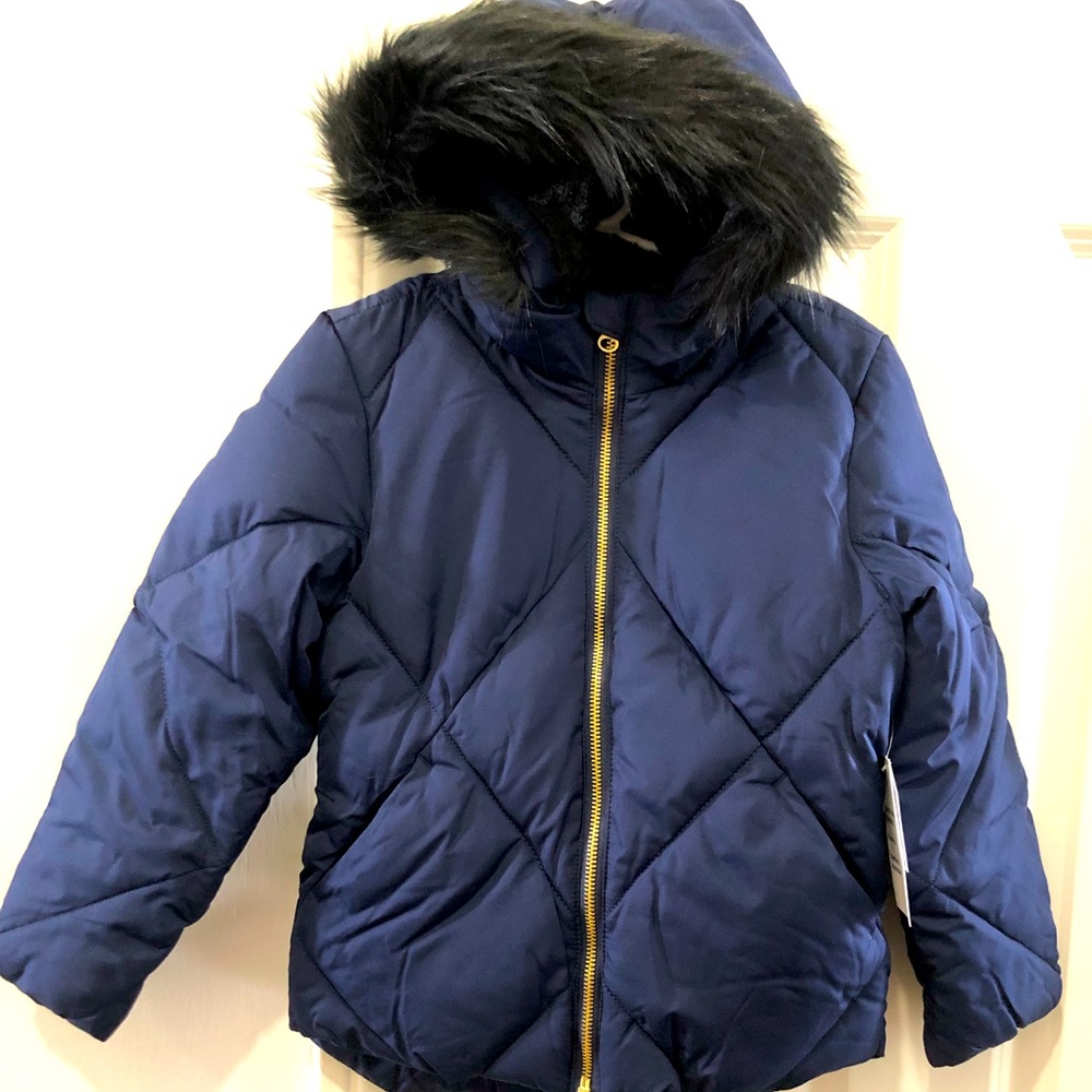 NWT Old Navy Faux-Fur lined Navy coat size Small 6/7